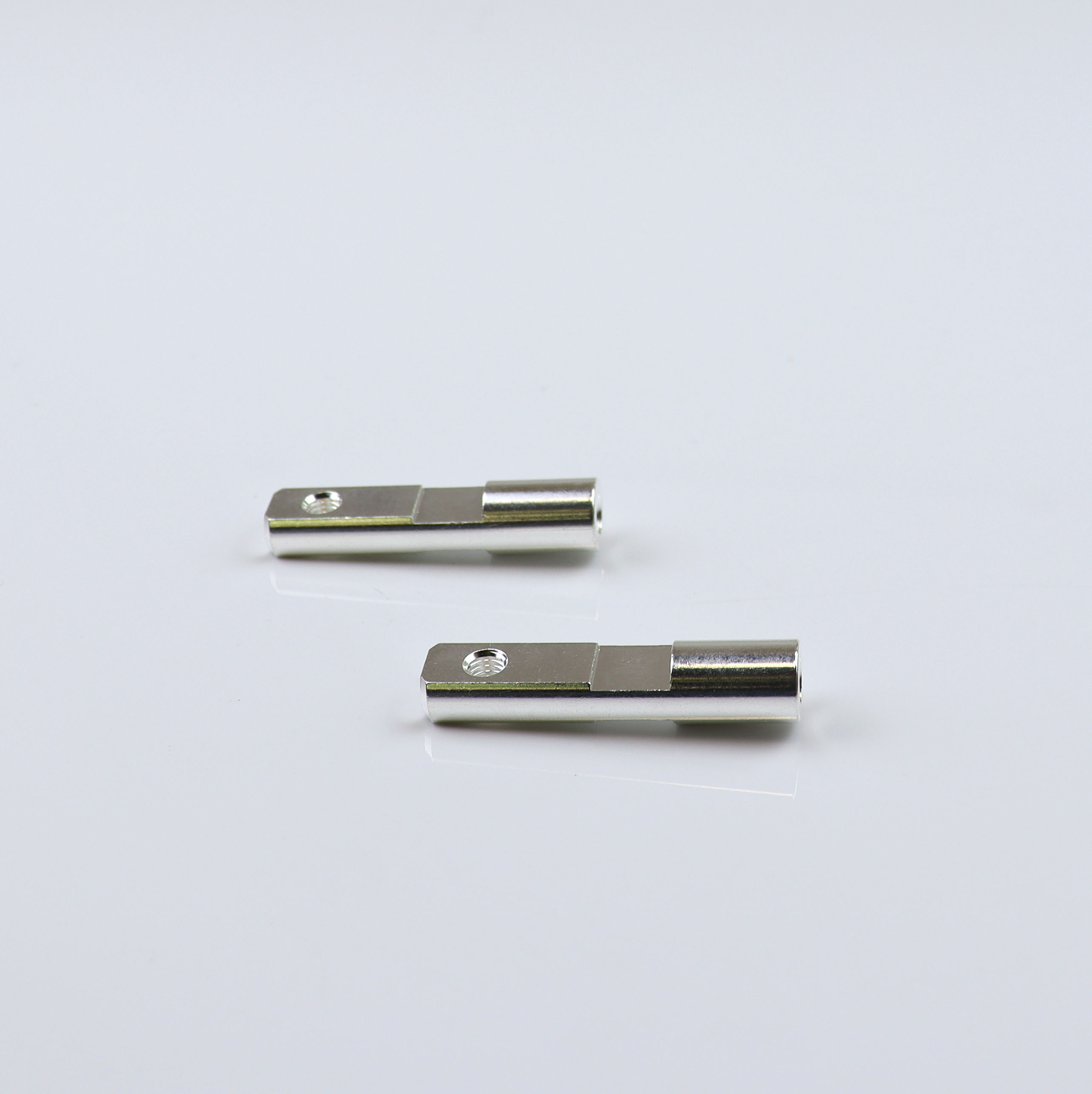CNC 冲压件设计便携式交流连接器直流连接器插头适用于电动汽车充电端口