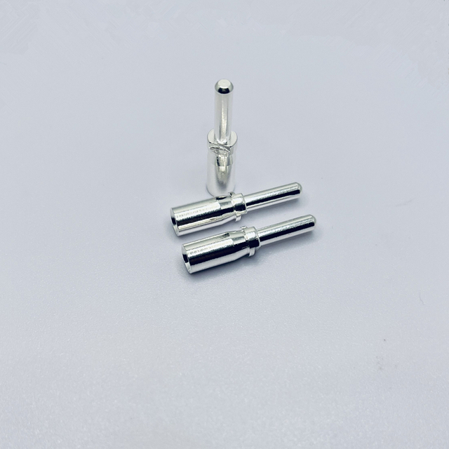 4.0x32mm 电动汽车充电桩充电连接器触针 EV 充电插头端子触点