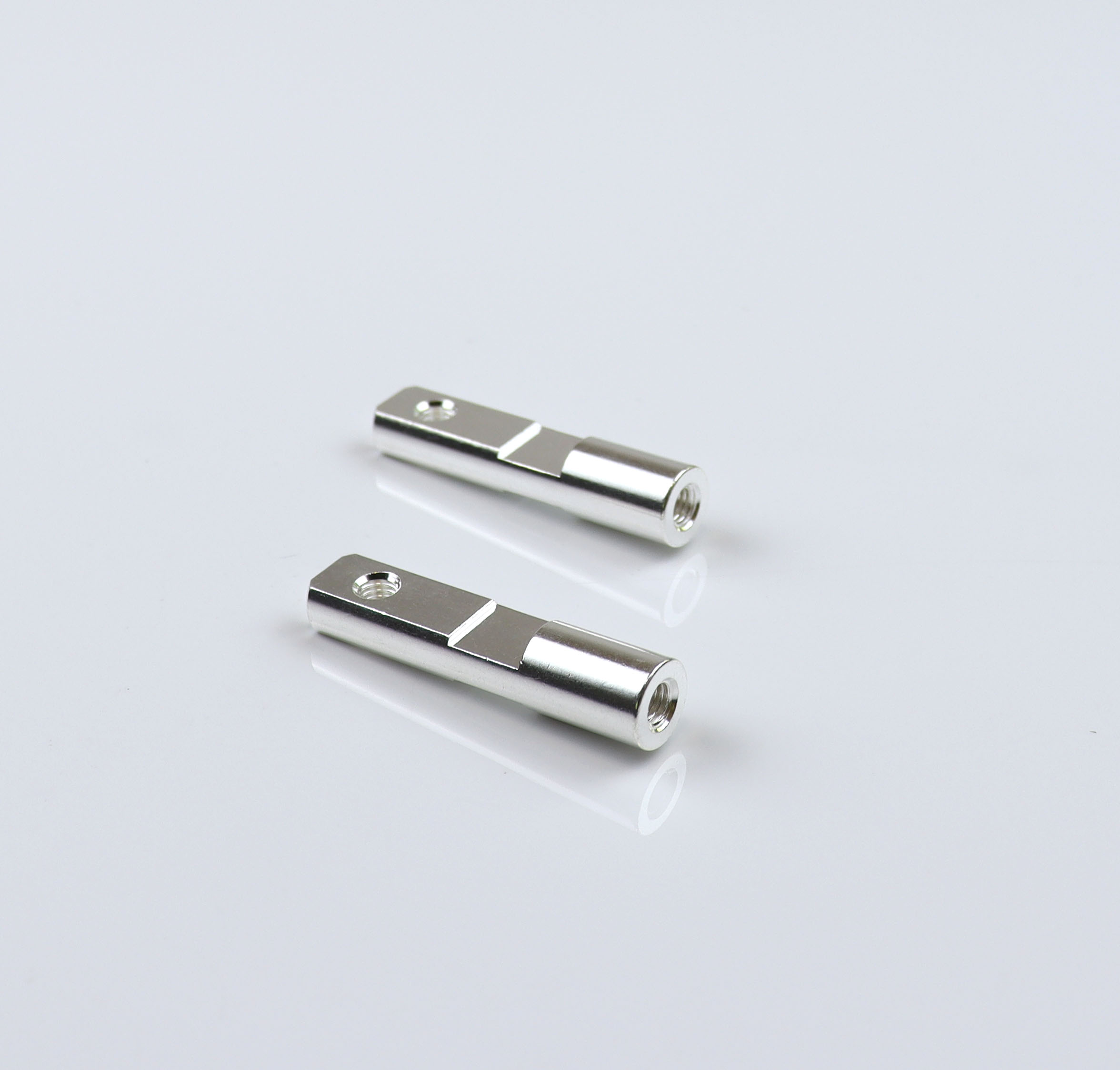 CNC 冲压件设计便携式交流连接器直流连接器插头适用于电动汽车充电端口